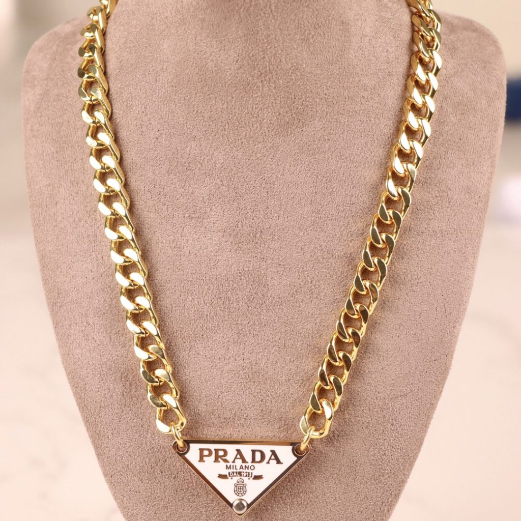 s 871260 prada necklace