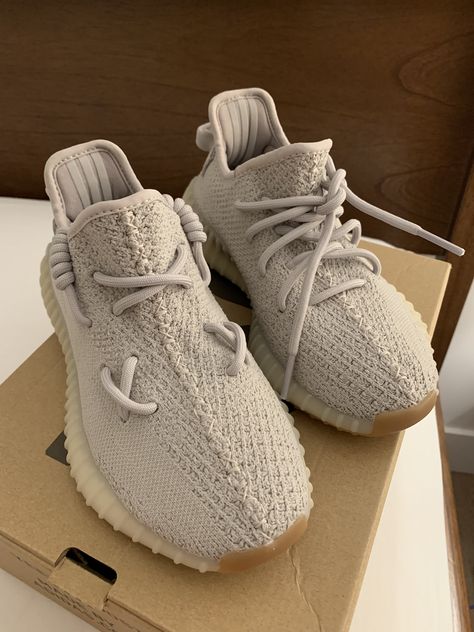 Dhgate Dupe Yeezy 350